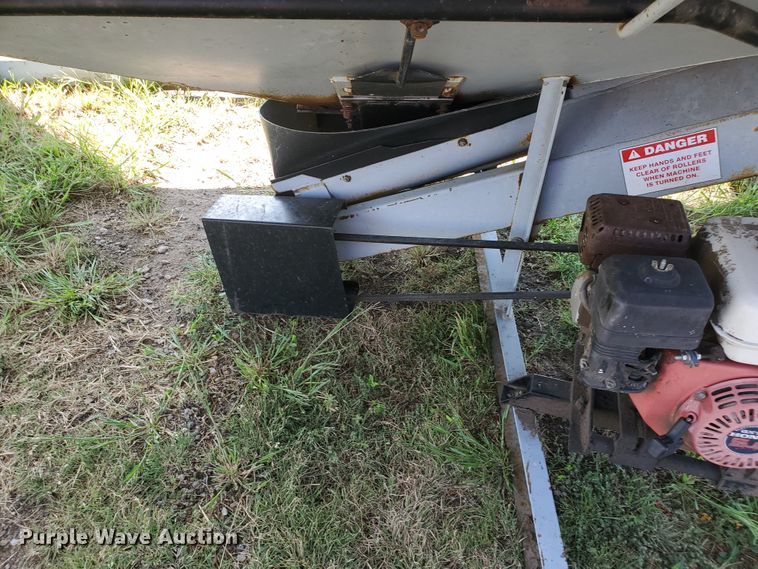 image for item DE4480 Convey All seed tender