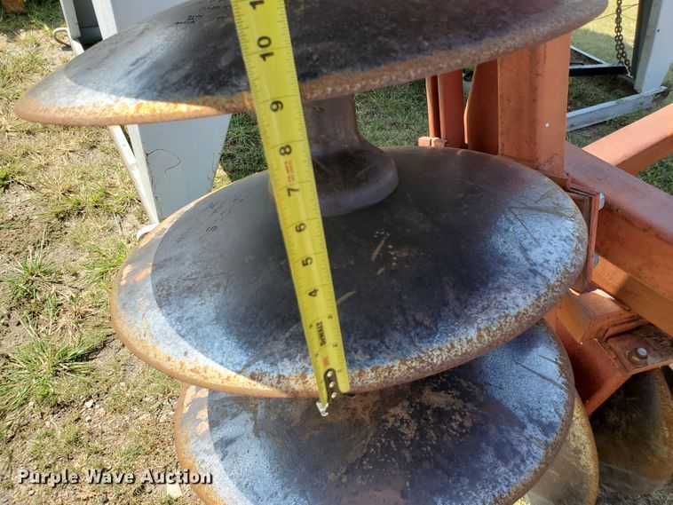 image for item DE4481 Sunflower tandem disk