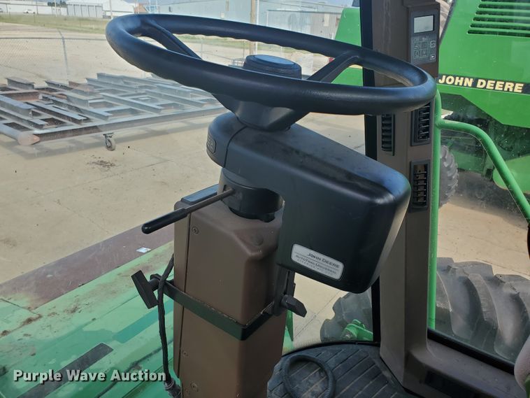 image for item DE4485 2007 John Deere 4995  windrower