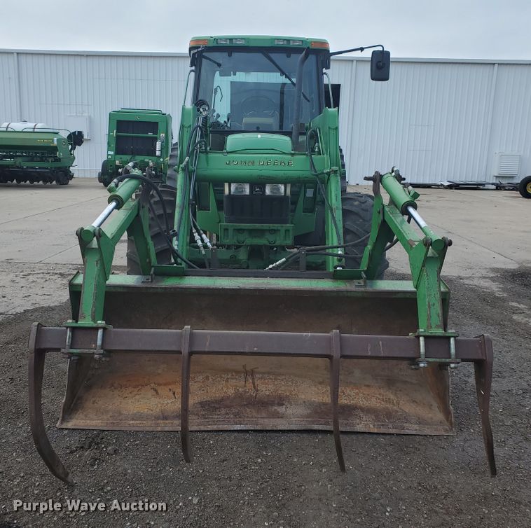 image for item DE4489 1997 John Deere 6400  MFWD tractor