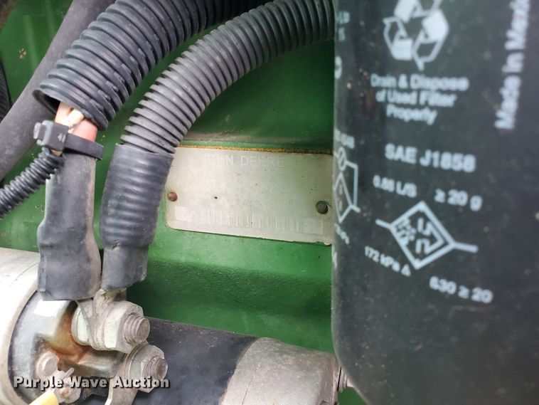 image for item DE4489 1997 John Deere 6400  MFWD tractor