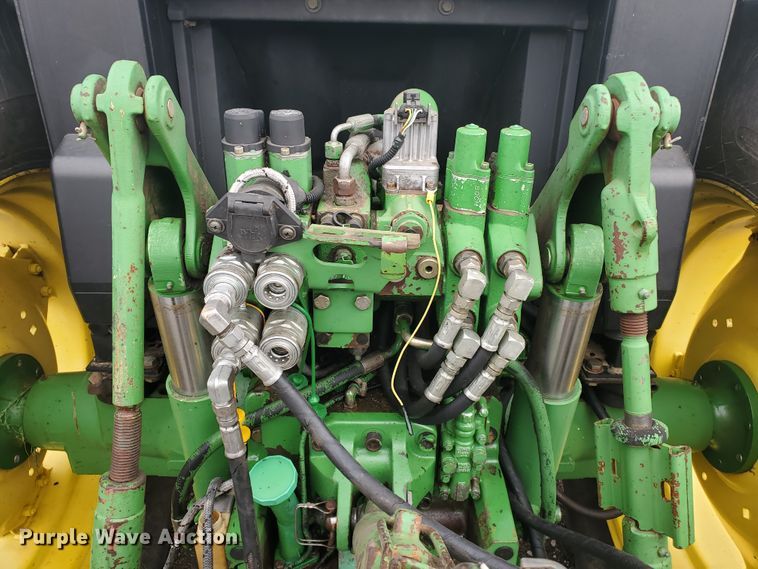 image for item DE4489 1997 John Deere 6400  MFWD tractor