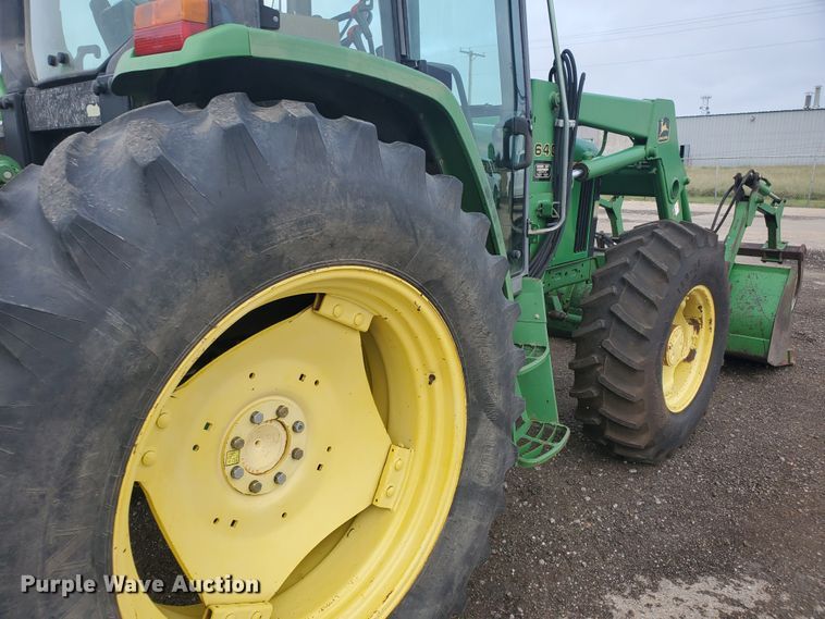 image for item DE4489 1997 John Deere 6400  MFWD tractor