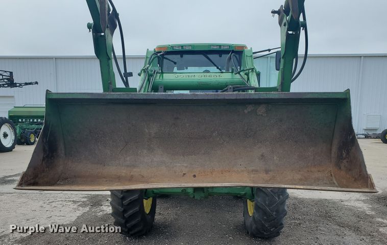 image for item DE4489 1997 John Deere 6400  MFWD tractor
