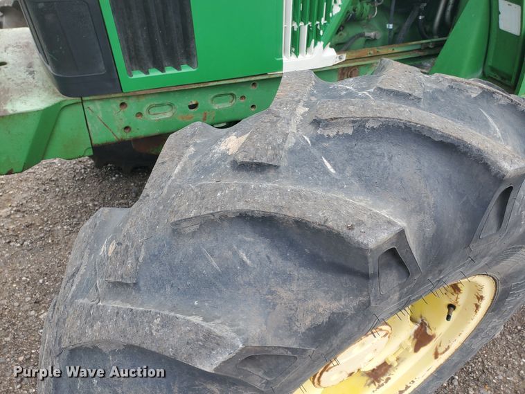 image for item DE4489 1997 John Deere 6400  MFWD tractor