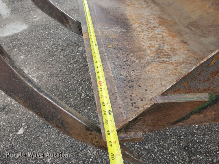 image for item DE4489 1997 John Deere 6400  MFWD tractor