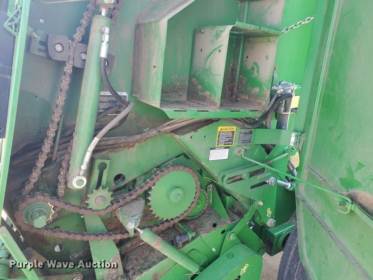 image for item DE4490 John Deere 569  round baler