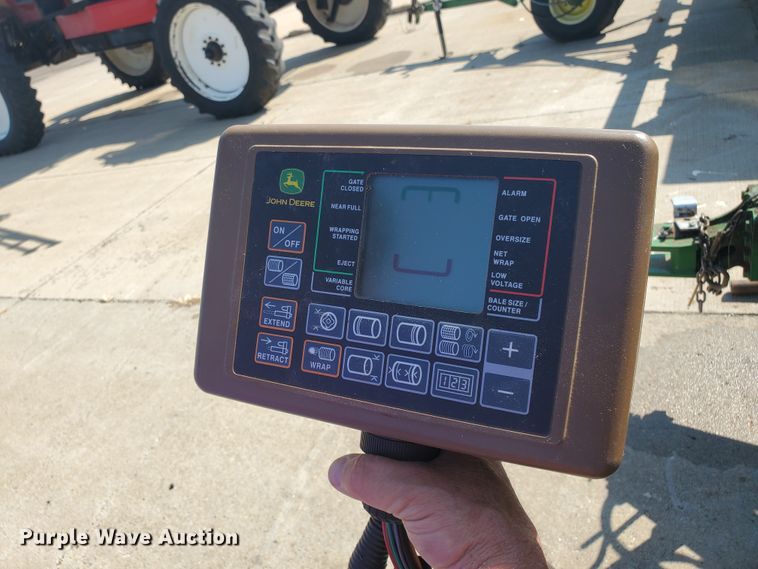 image for item DE4490 John Deere 569  round baler