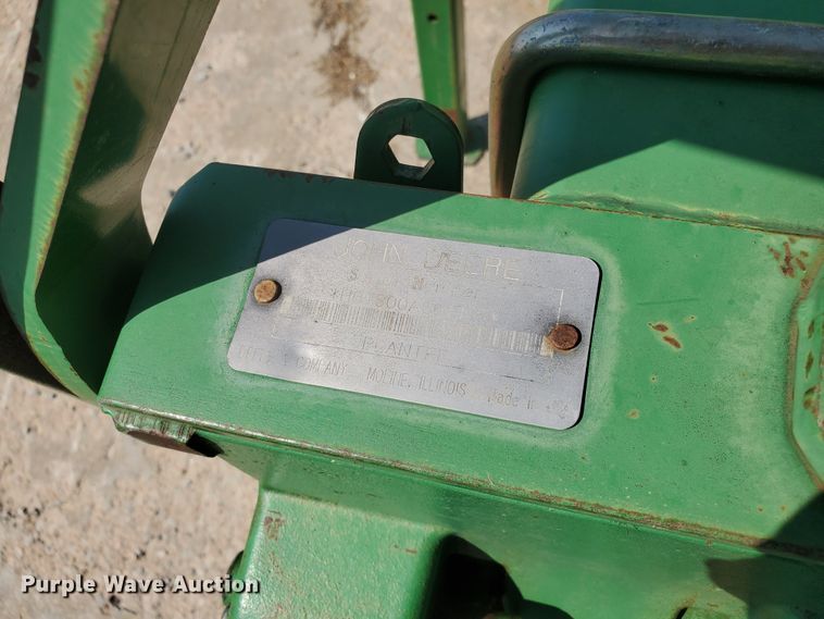 image for item DE4496 John Deere 7300 Max Emerge II planter