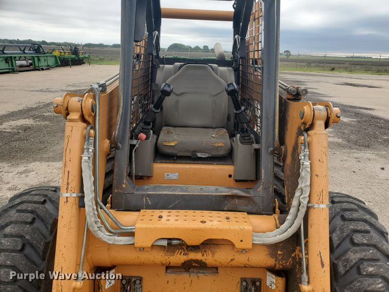 image for item DE4497 2006 Case 445  skid steer loader