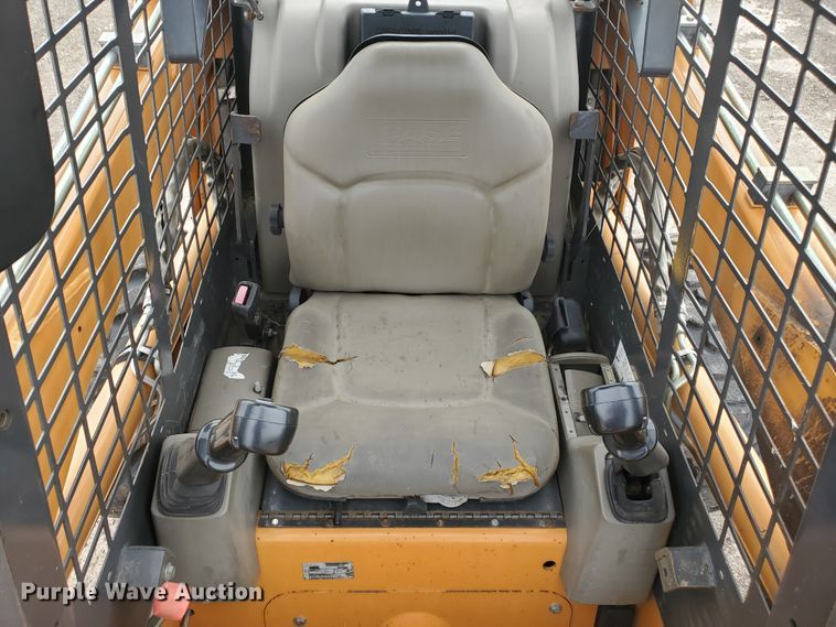 image for item DE4497 2006 Case 445  skid steer loader