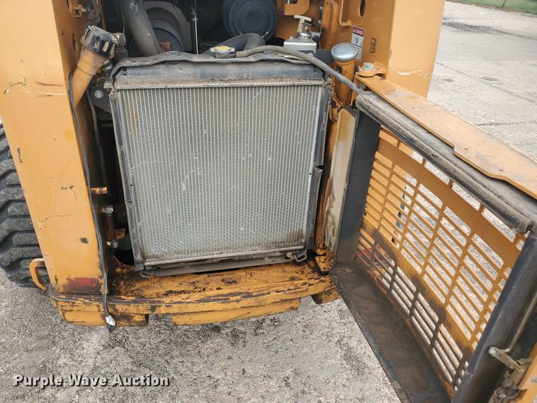 image for item DE4497 2006 Case 445  skid steer loader