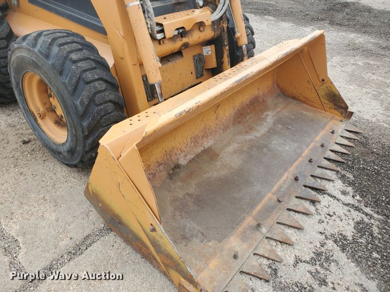 image for item DE4497 2006 Case 445  skid steer loader