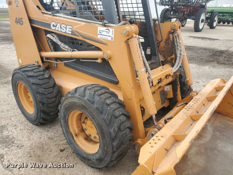 image for item DE4497 2006 Case 445  skid steer loader