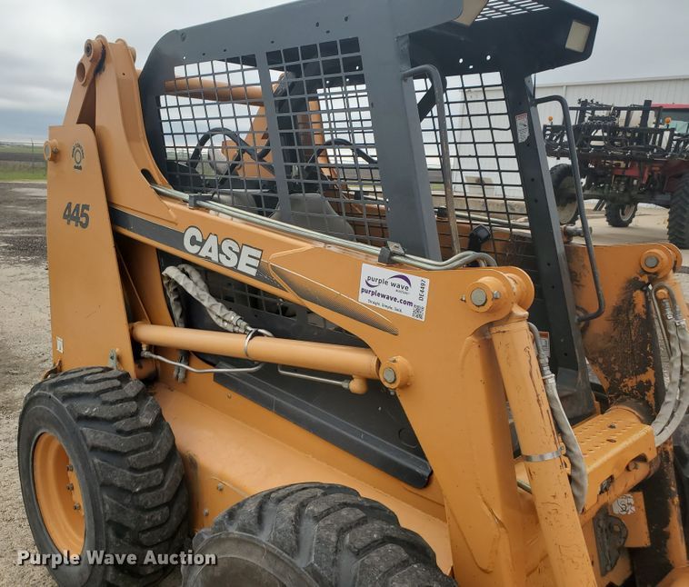 image for item DE4497 2006 Case 445  skid steer loader