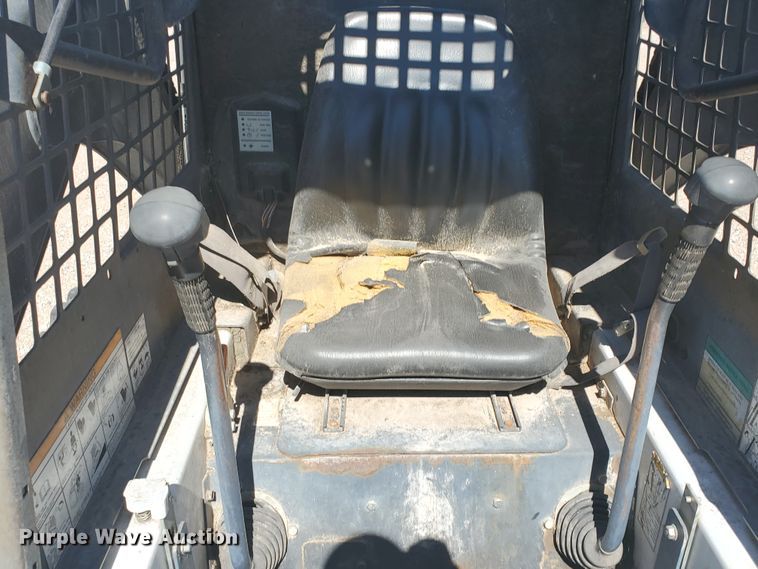 image for item DF5692 1996 Bobcat 773  skid steer loader