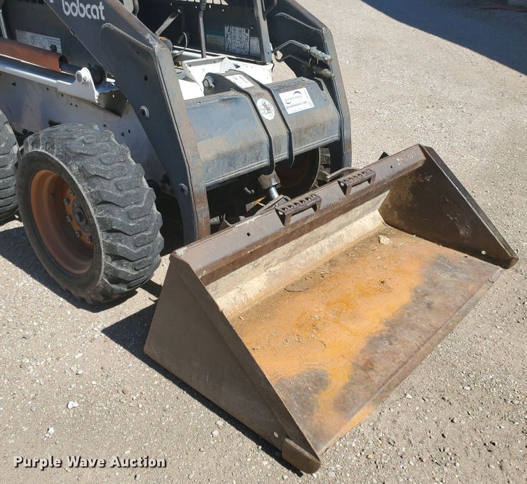 image for item DF5692 1996 Bobcat 773  skid steer loader