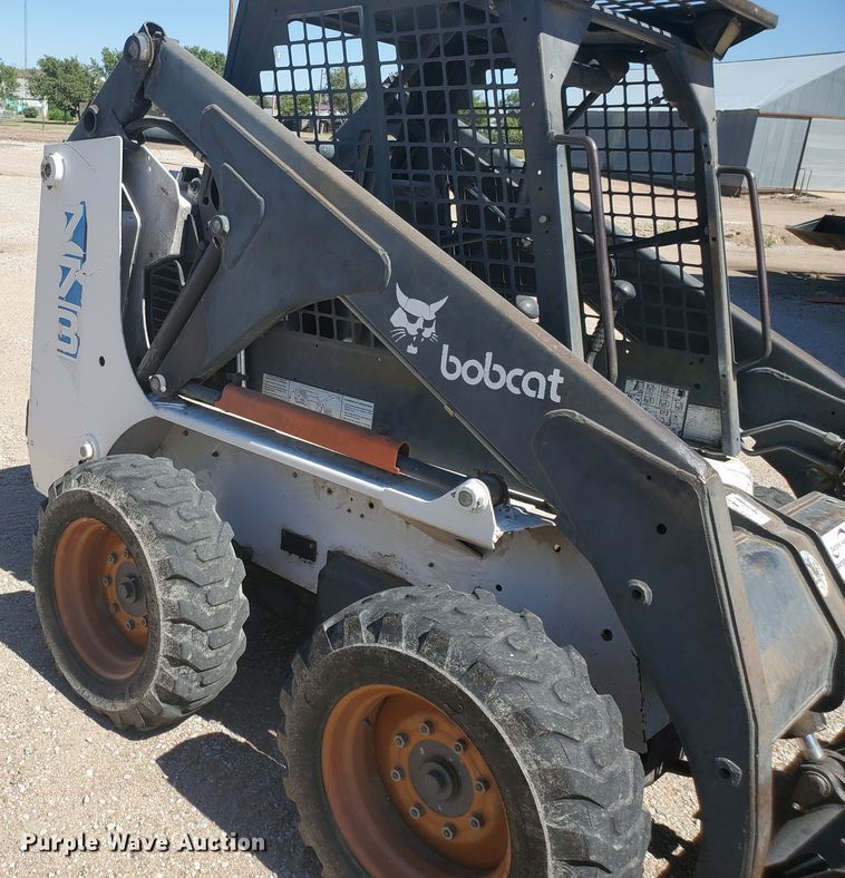 image for item DF5692 1996 Bobcat 773  skid steer loader