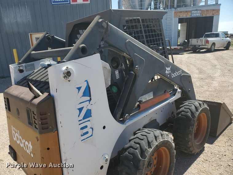 image for item DF5692 1996 Bobcat 773  skid steer loader