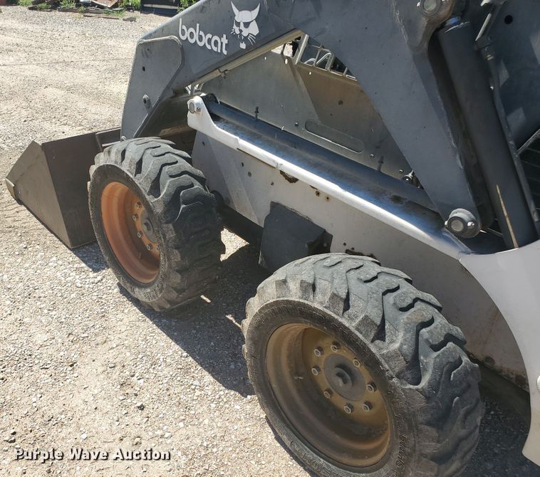 image for item DF5692 1996 Bobcat 773  skid steer loader