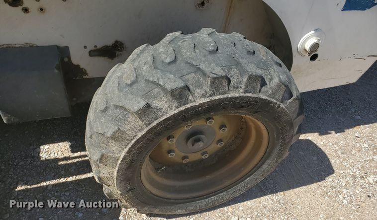 image for item DF5692 1996 Bobcat 773  skid steer loader