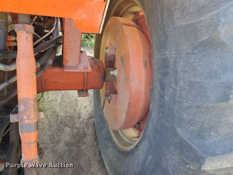 image for item DF5694 1973 Case 1070  tractor