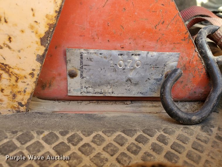 image for item DF5694 1973 Case 1070  tractor