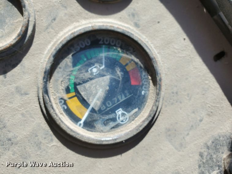 image for item DF5695 Case 1070  tractor