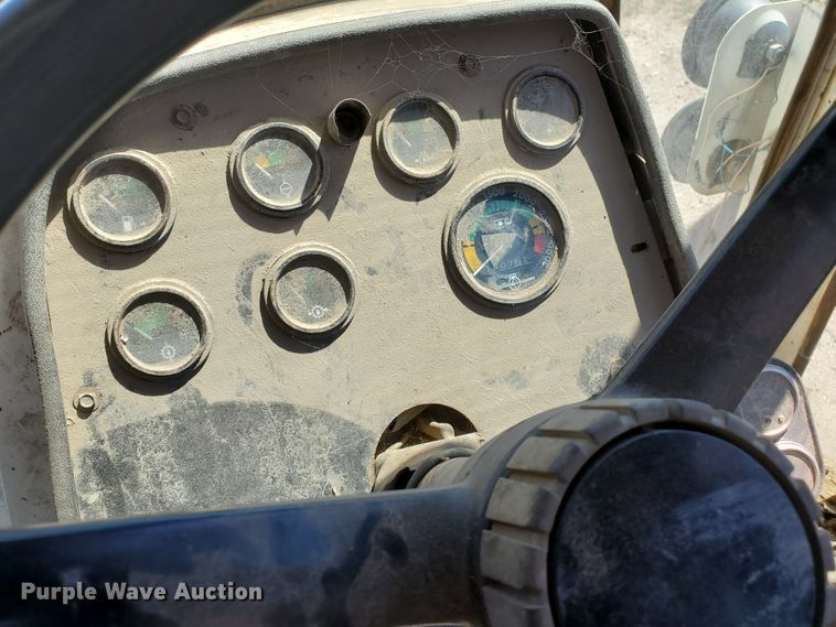 image for item DF5695 Case 1070  tractor