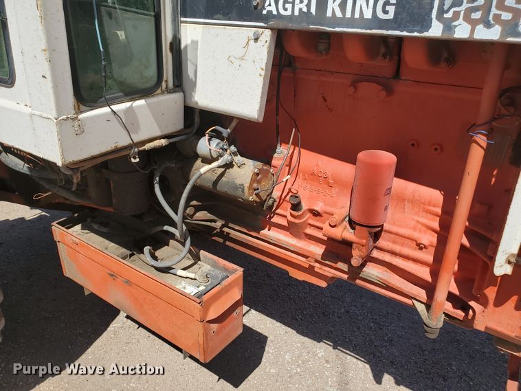 image for item DF5695 Case 1070  tractor