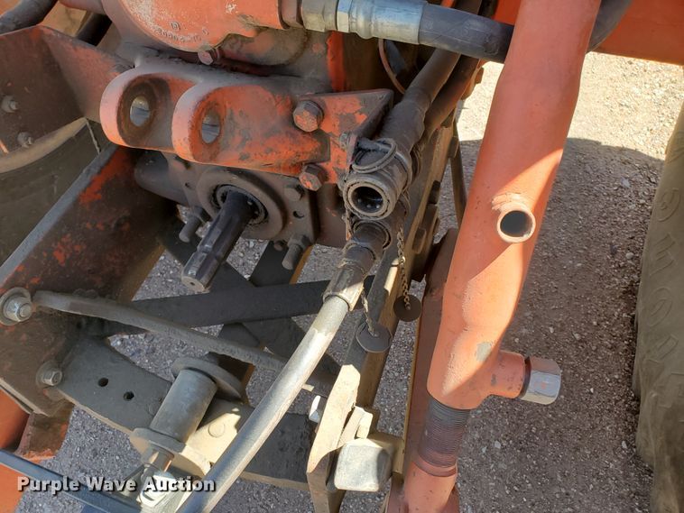 image for item DF5695 Case 1070  tractor