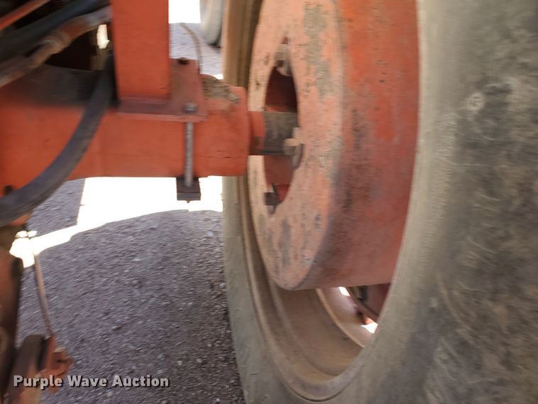 image for item DF5695 Case 1070  tractor