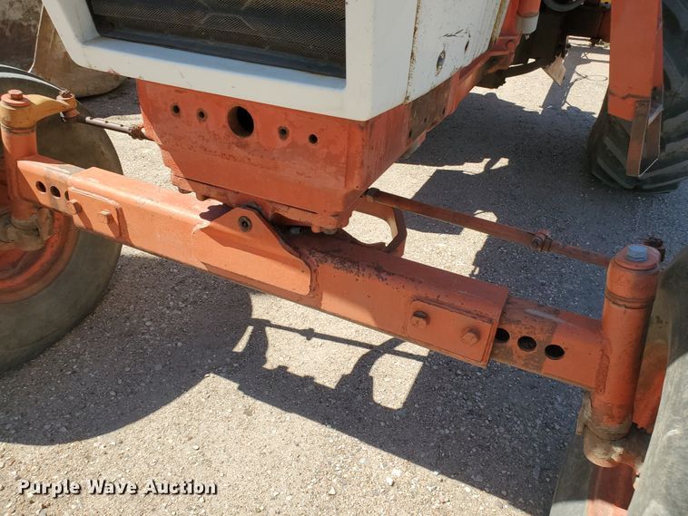 image for item DF5695 Case 1070  tractor