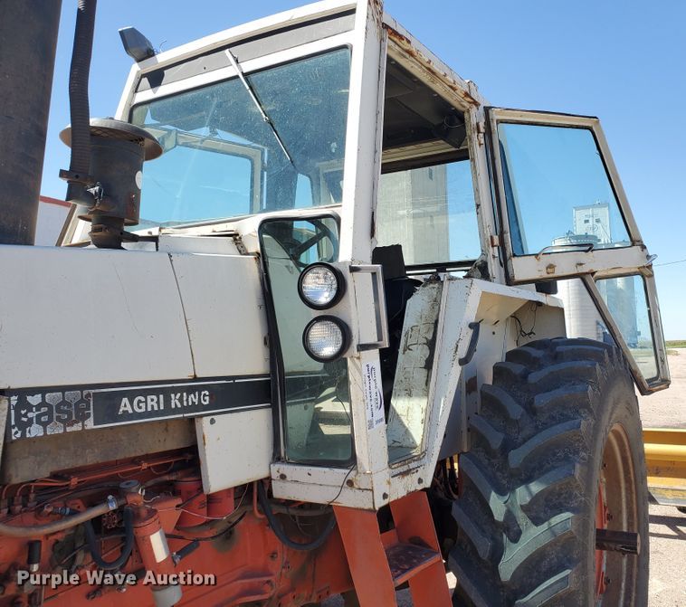 image for item DF5695 Case 1070  tractor