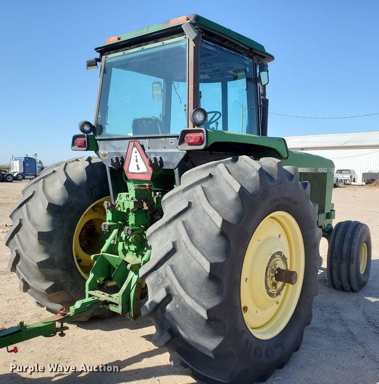 image for item DF5697 1979 John Deere 4840  tractor