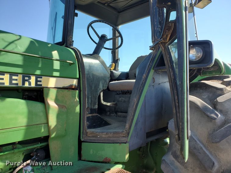 image for item DF5697 1979 John Deere 4840  tractor