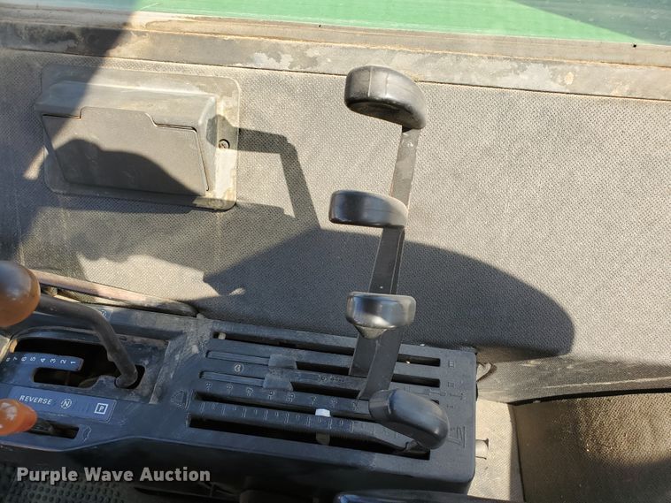 image for item DF5697 1979 John Deere 4840  tractor