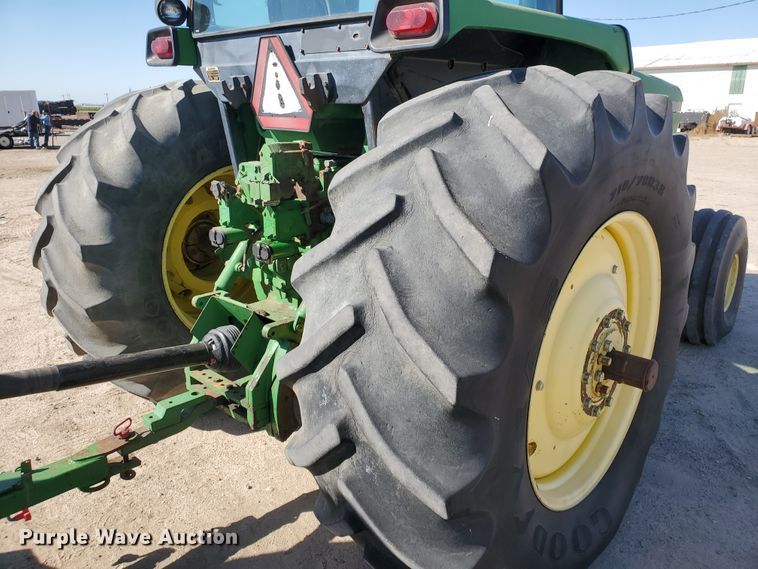 image for item DF5697 1979 John Deere 4840  tractor