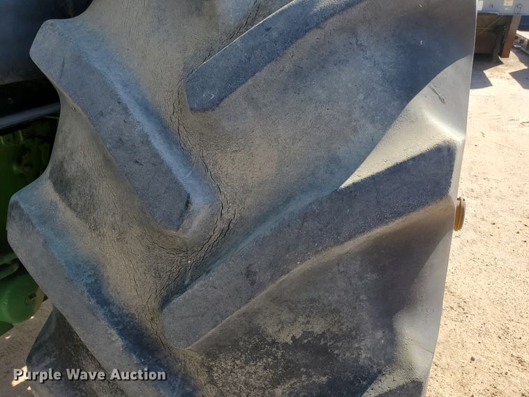 image for item DF5697 1979 John Deere 4840  tractor