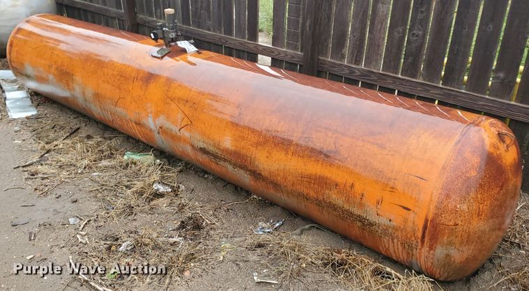 image for item DF5710 A.O. Smith propane tank