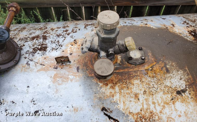 image for item DF5711 Propane tank
