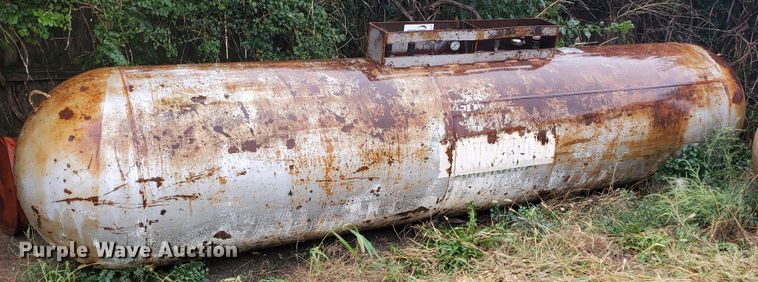 image for item DF5712 Beaird propane tank