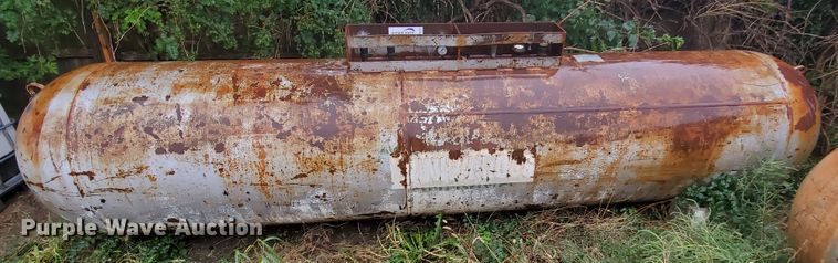 image for item DF5712 Beaird propane tank