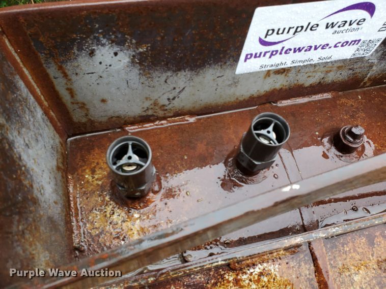 image for item DF5712 Beaird propane tank