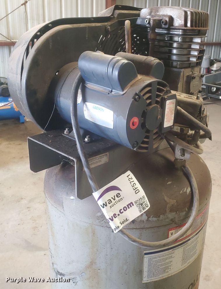 image for item DF5721 Ingersoll Rand T10 air compressor