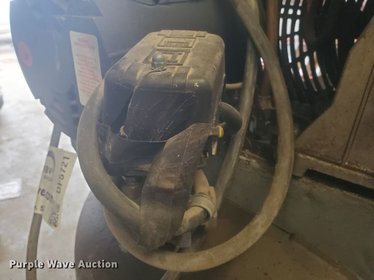 image for item DF5721 Ingersoll Rand T10 air compressor
