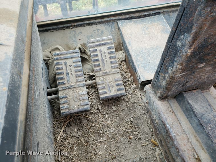 image for item DF5726 1985 Versatile 276  4WD bi-directional tractor