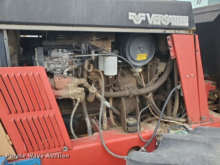 image for item DF5726 1985 Versatile 276  4WD bi-directional tractor