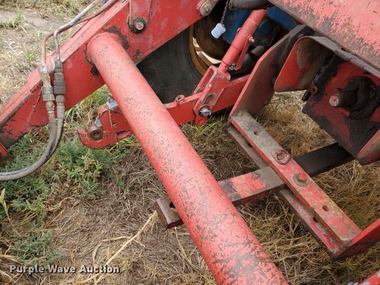 image for item DF5726 1985 Versatile 276  4WD bi-directional tractor