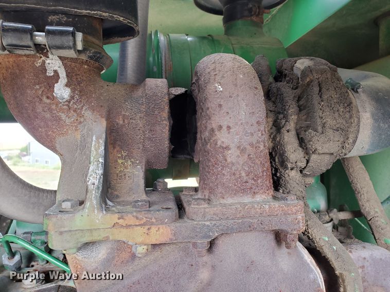 image for item DF5727 John Deere 3830  windrower